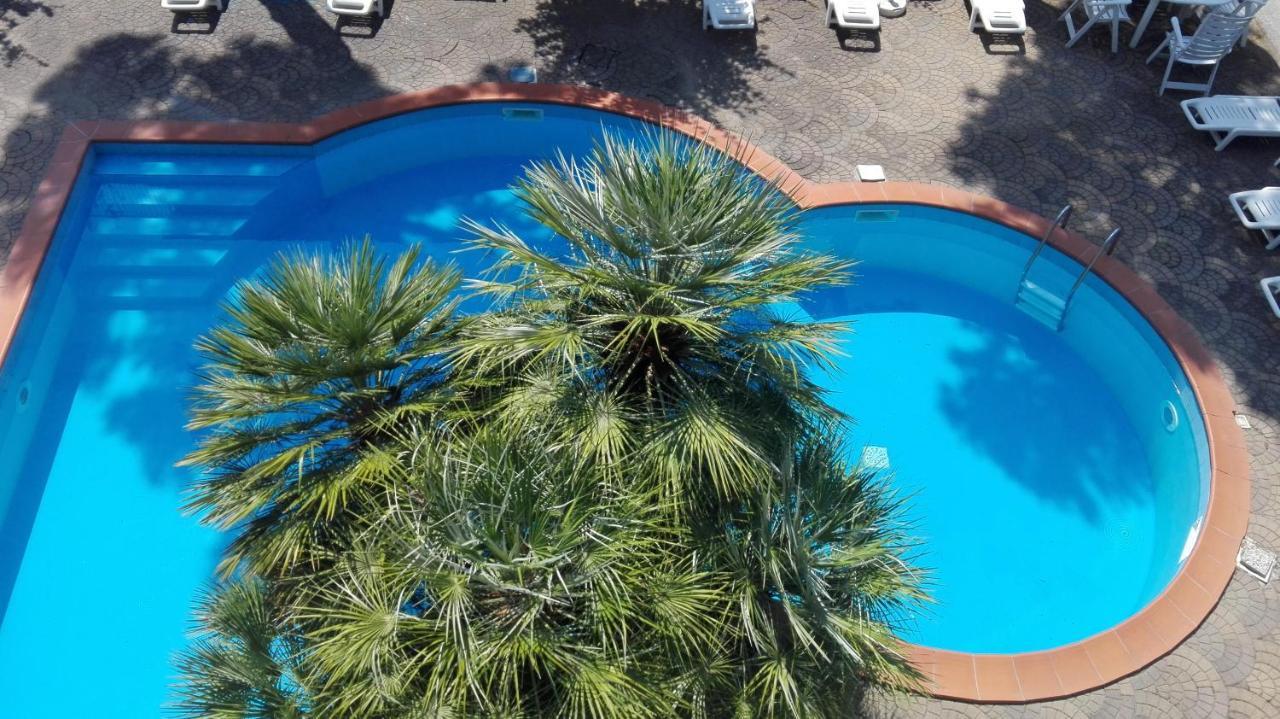 Hotel Enrica Червия Экстерьер фото